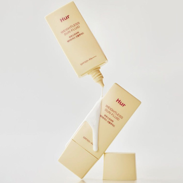 Освіжувальний сонцезахисний крем SPF 50+ PA++++ HOUSE OF HUR Weightless Sun Fluid M1402 фото