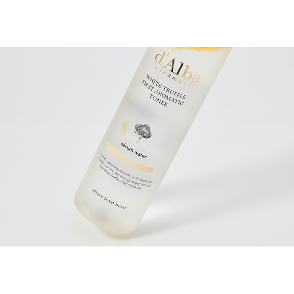 Живильний тонер D'ALBA White Truffle First Aromatic Toner M0648 фото