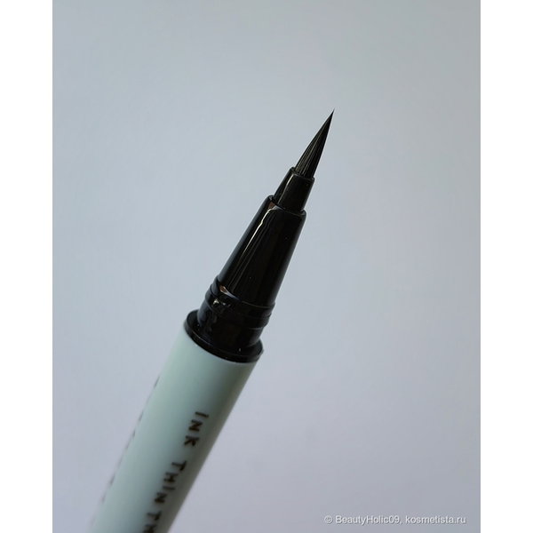 Рідкий лайнер #01 Black Noir PERIPERA Ink Thin Thin Brush Liner #Black M1681 фото